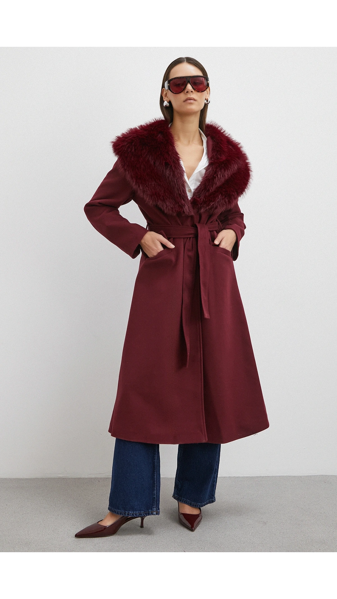 Kürk Yaka Kuşaklı Kaşe Kaban Bordo