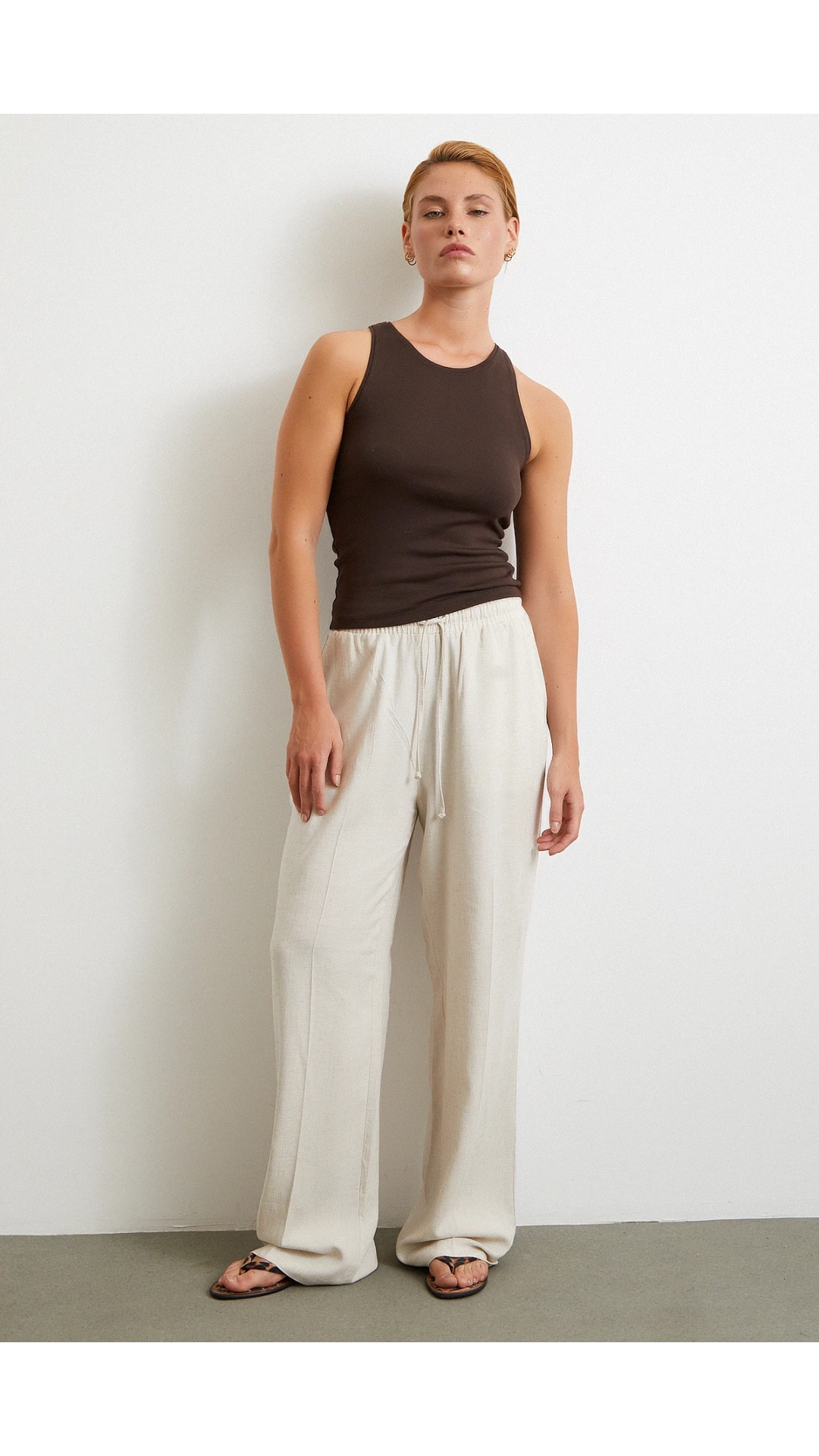 Beli Lastikli Boru Paça Pantolon Bej