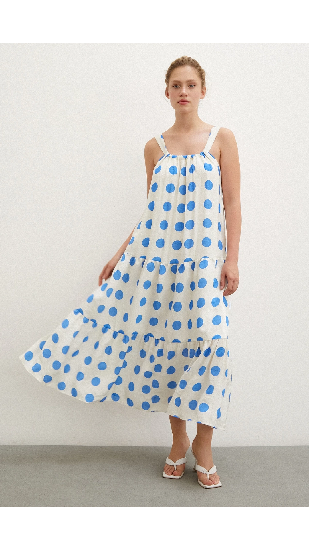 Askılı Puanlı Elbise Beyaz