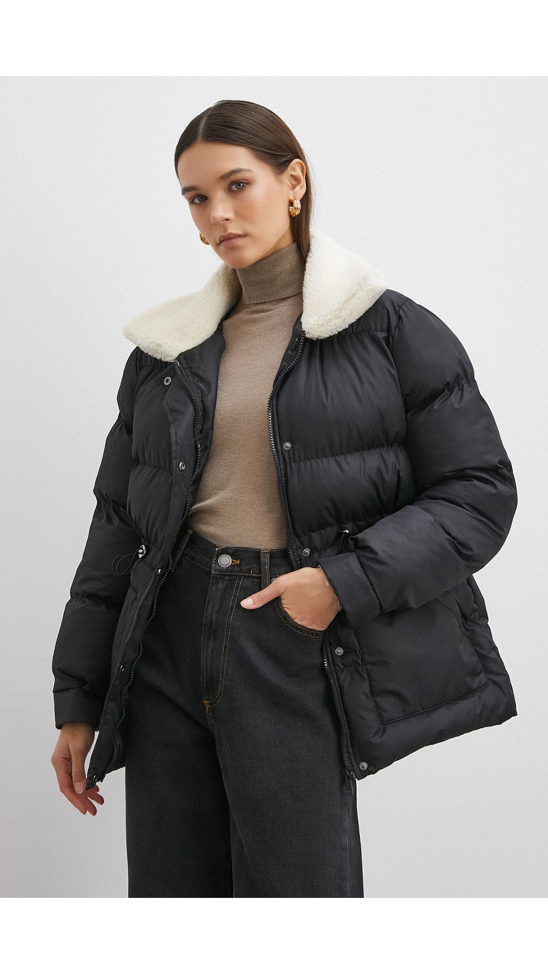 Kürk Yakalı Şişme Mont Siyah