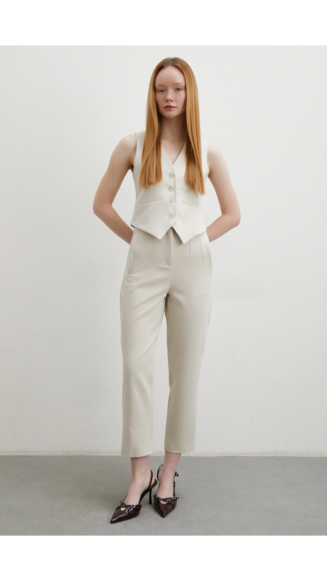 Önü Pensli Skinny Kumaş Pantolon Bej