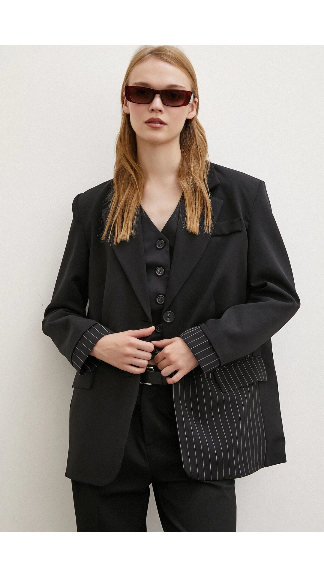 Çizgi Detaylı Çift Düğmeli Blazer Ceket Siyah