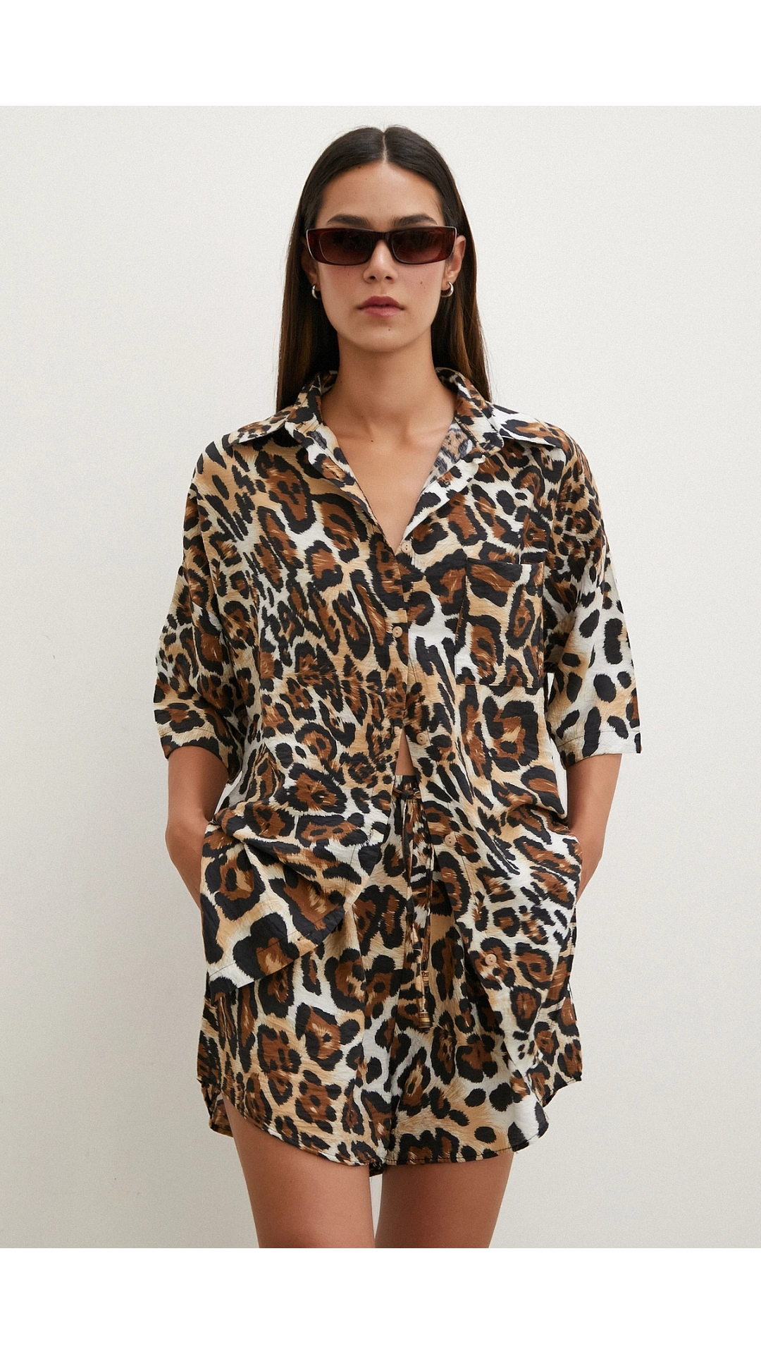 Tek Cep Çizgili Şortlu Takım Haki