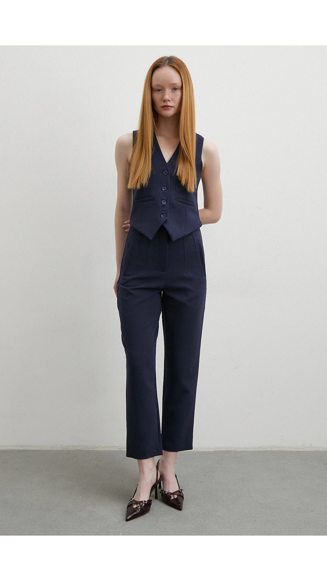 Önü Pensli Skinny Kumaş Pantolon Lacivert