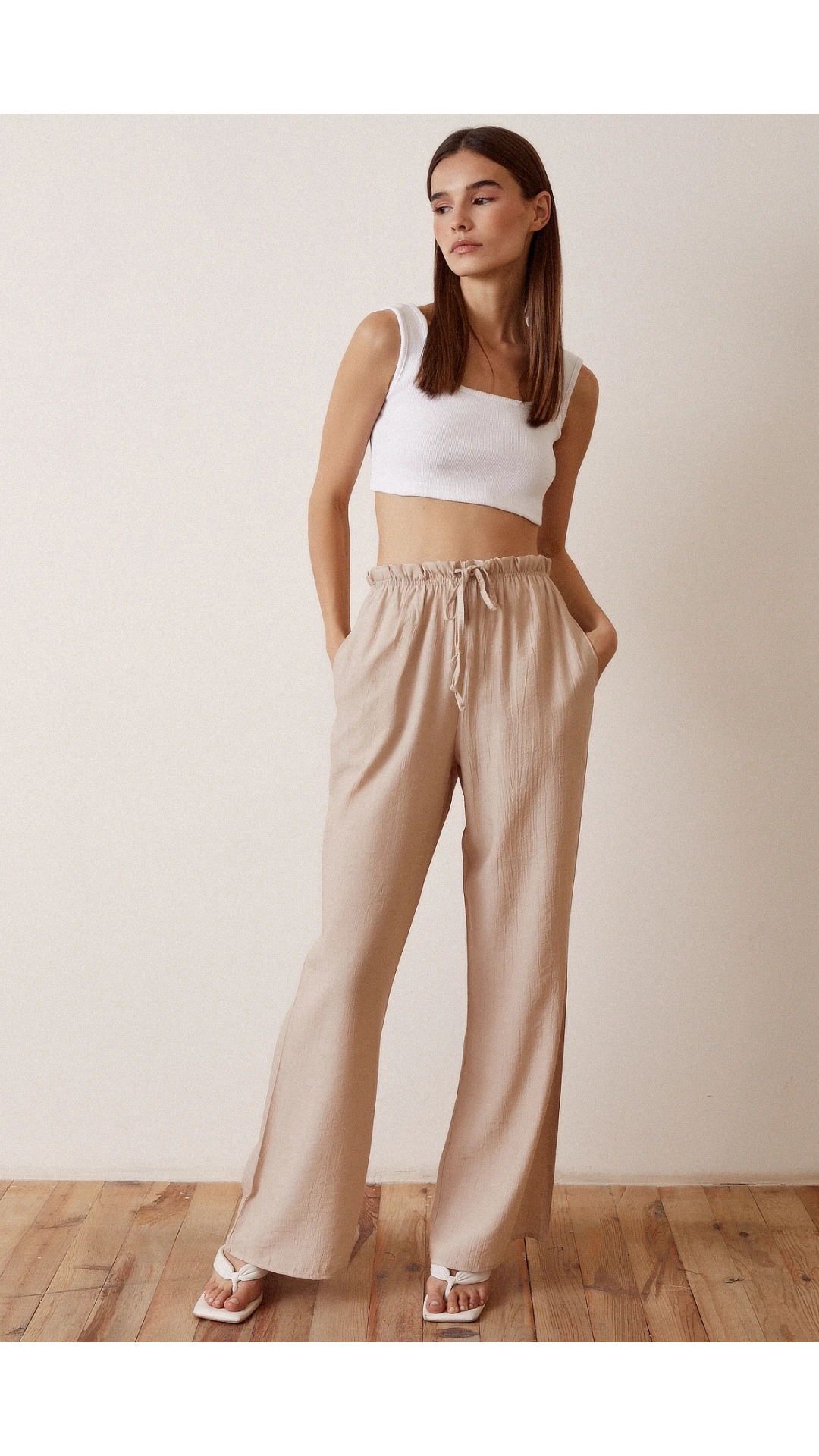 Beli Lastikli Biyeli Yüksek Bel Pantolon Bej