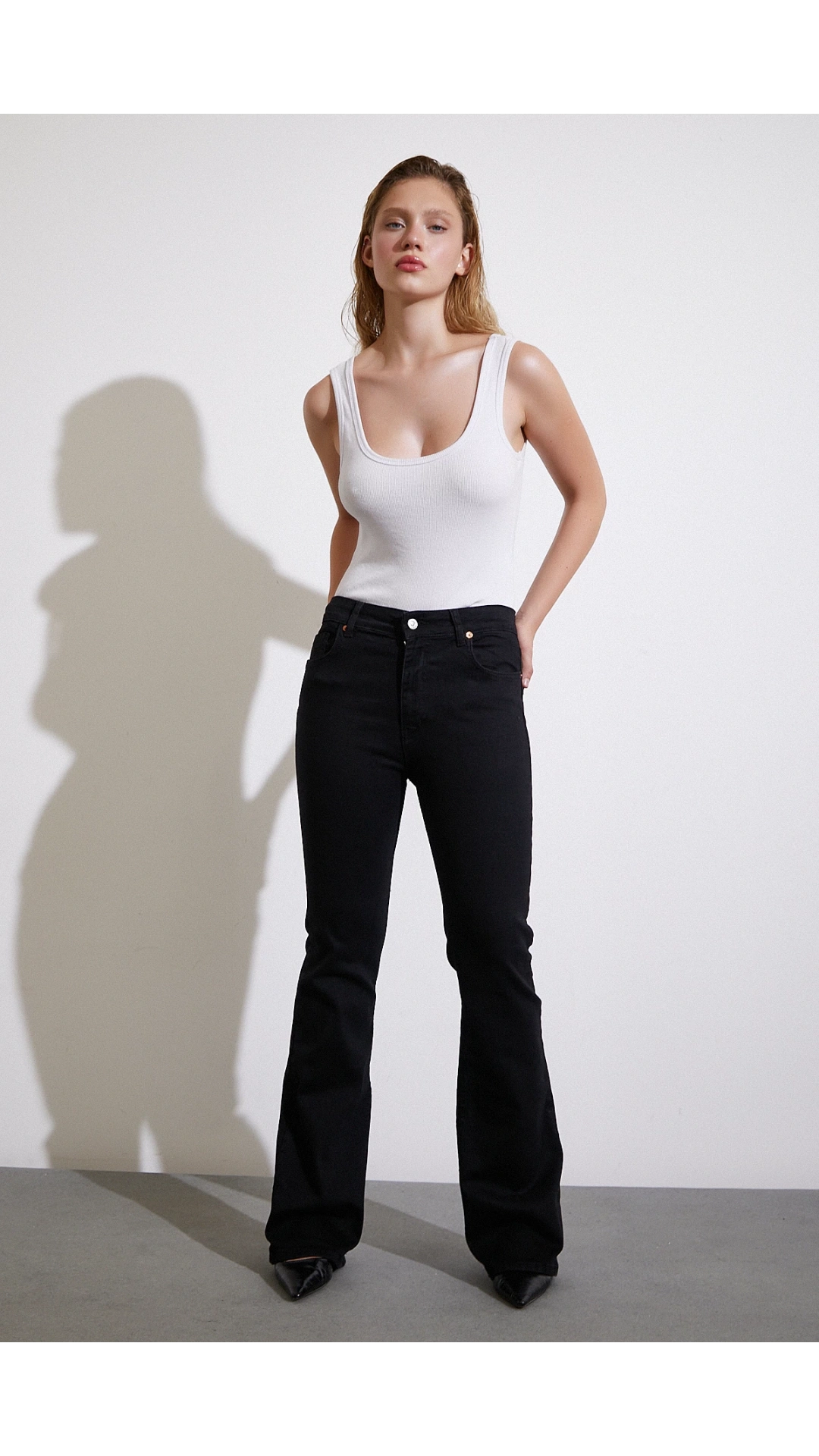 Yüksek Bel İspanyol Paça Jean Siyah