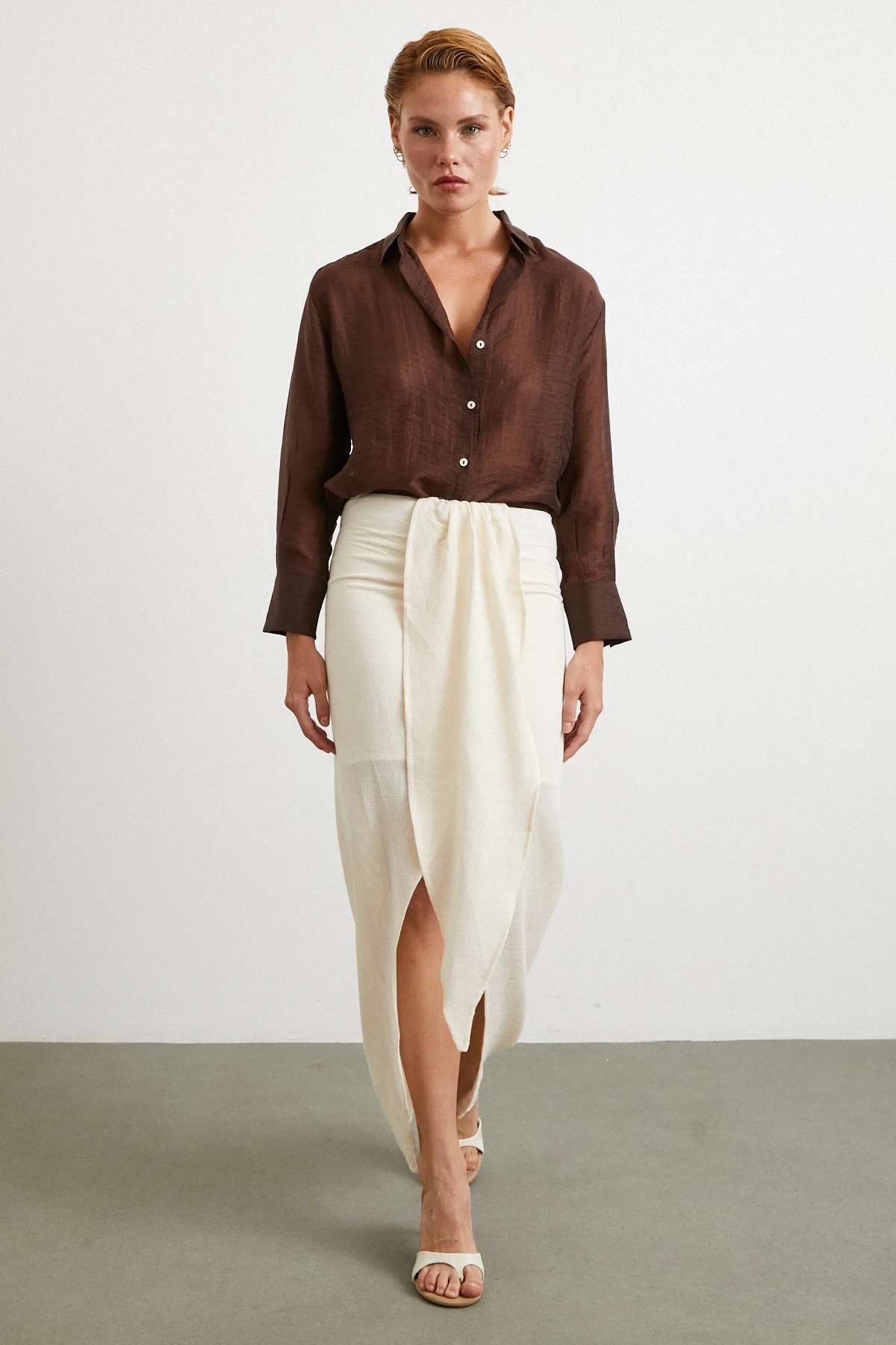 Önü Bağlamalı Etek Krem