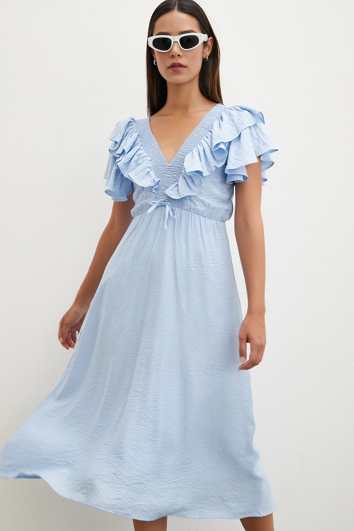 Fırfır Detaylı V Yaka  Gipeli Keten Elbise Mavi