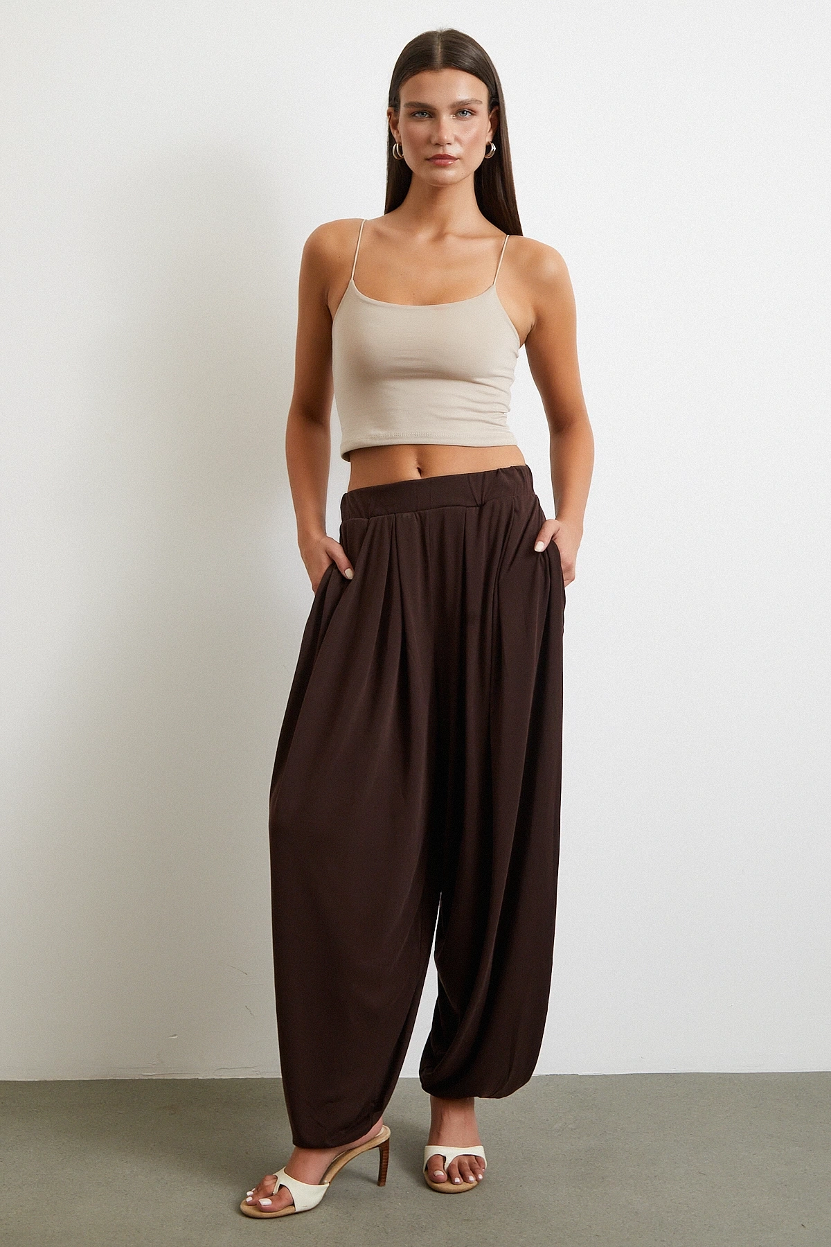Paça Detaylı Şalvar Pantolon Kahve