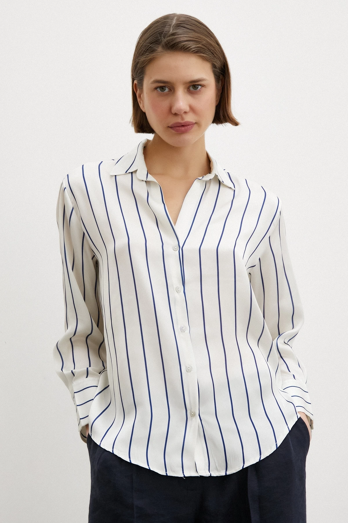 İnce Çizğili Şifon Gömlek Ekru