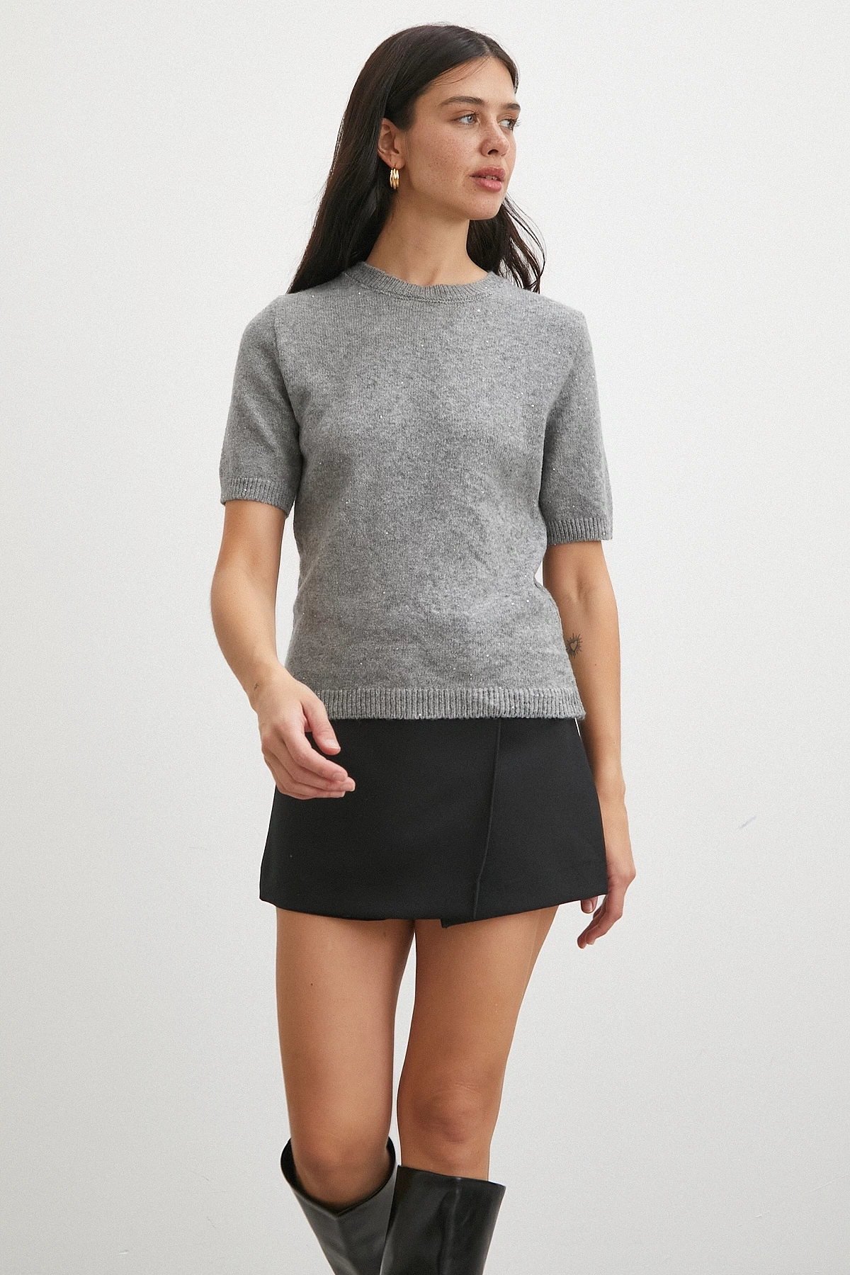 Simli Kısa Kol Kazak Gri