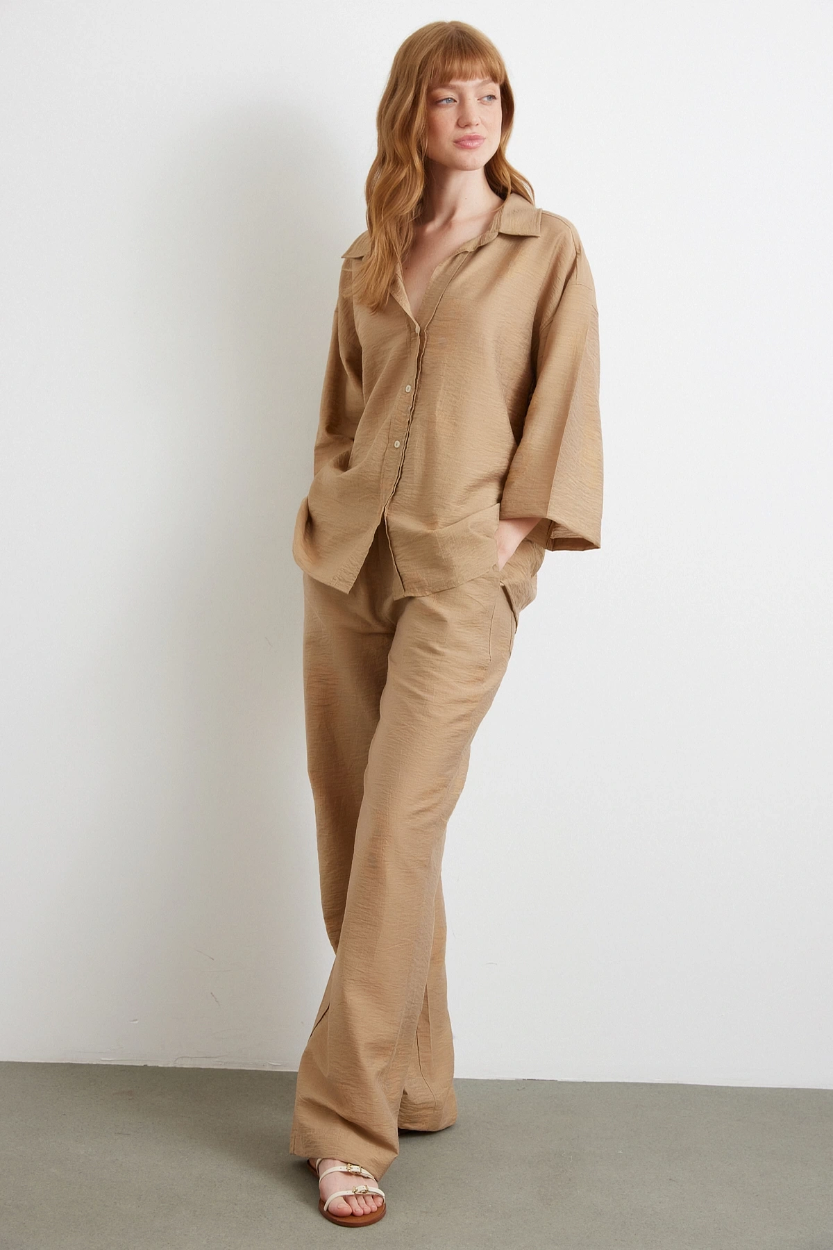 Arka Cepli Salaş Pantolon Kahve