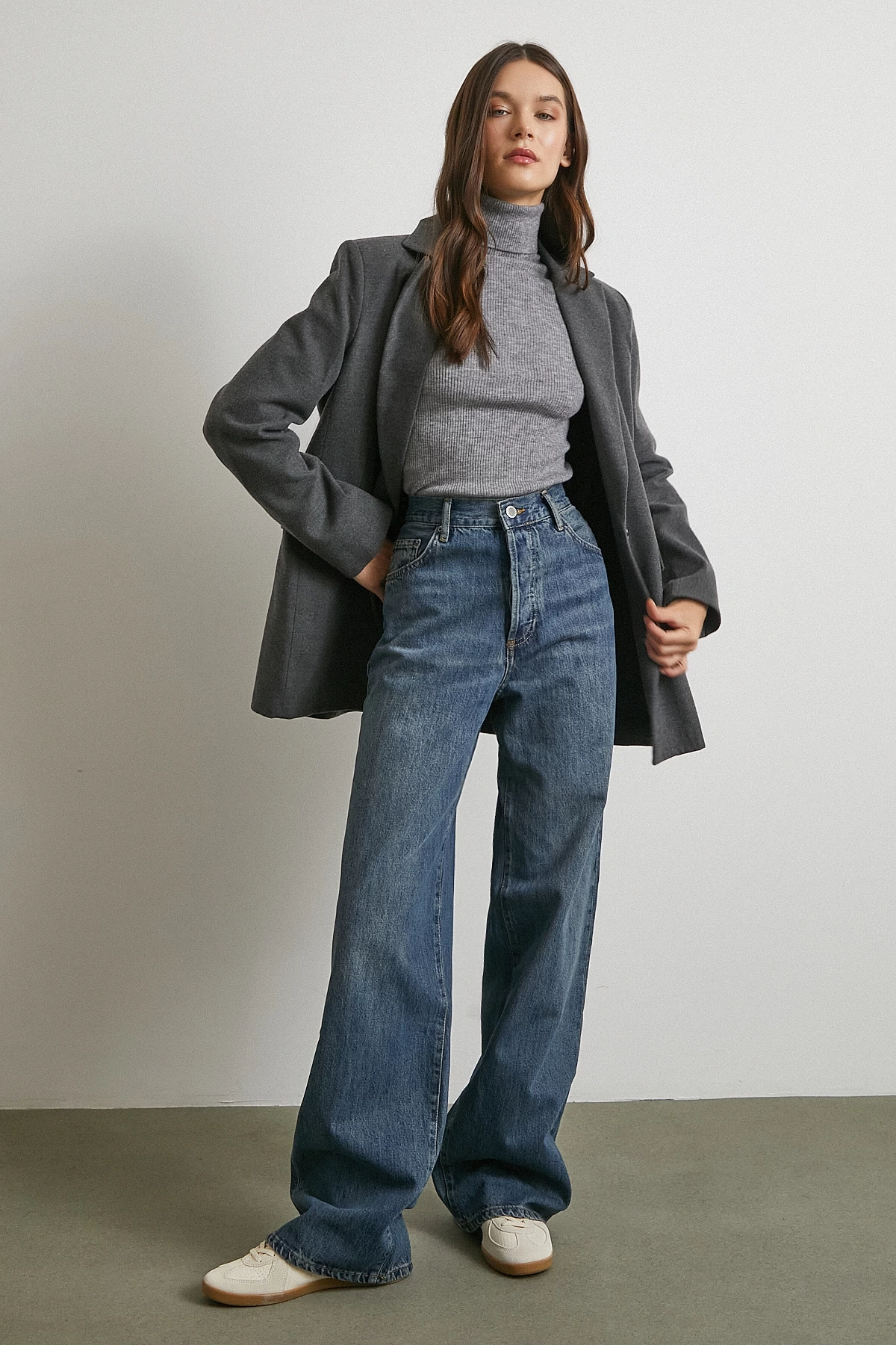 Yüksek Bel Beş Cepli Regular Fit Jean Lacivert