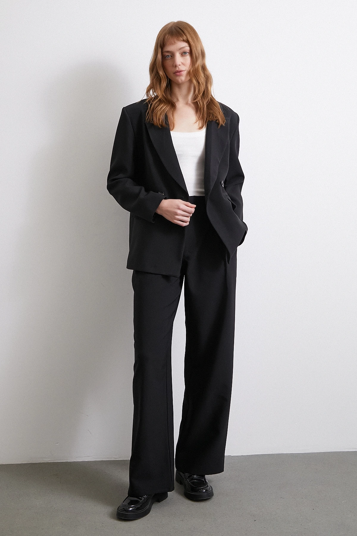 Bel Detaylı Wide Leg Pantolon Siyah