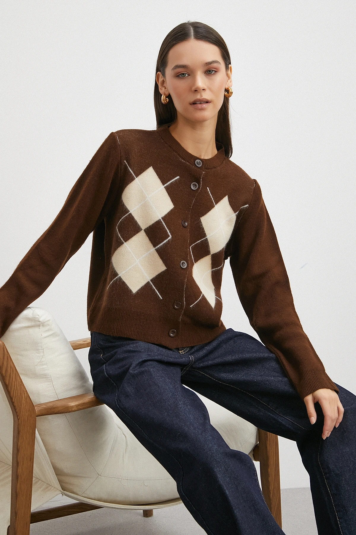 Düğmeli Baklava Desenli Hırka Kahve