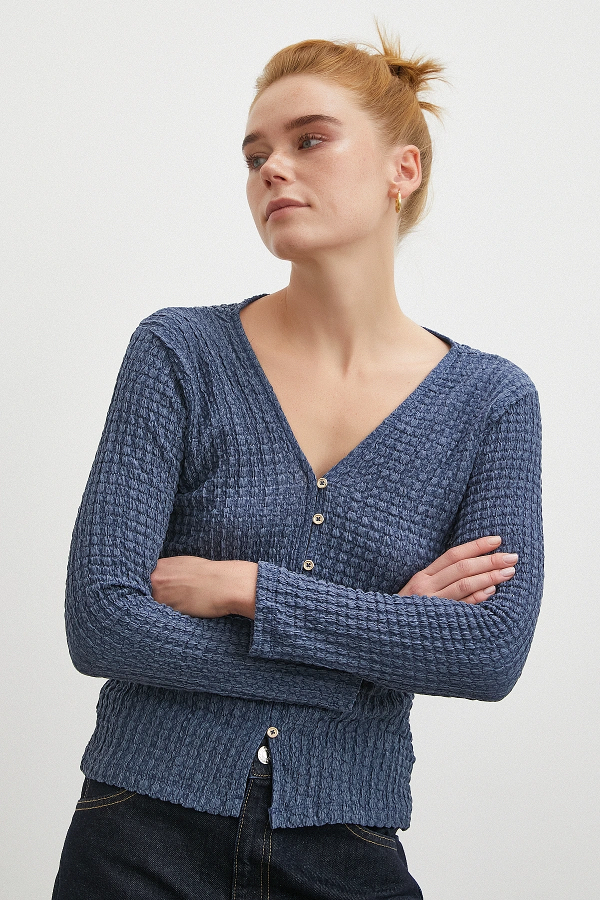 V Yaka Düğmeli Kazak Lacivert