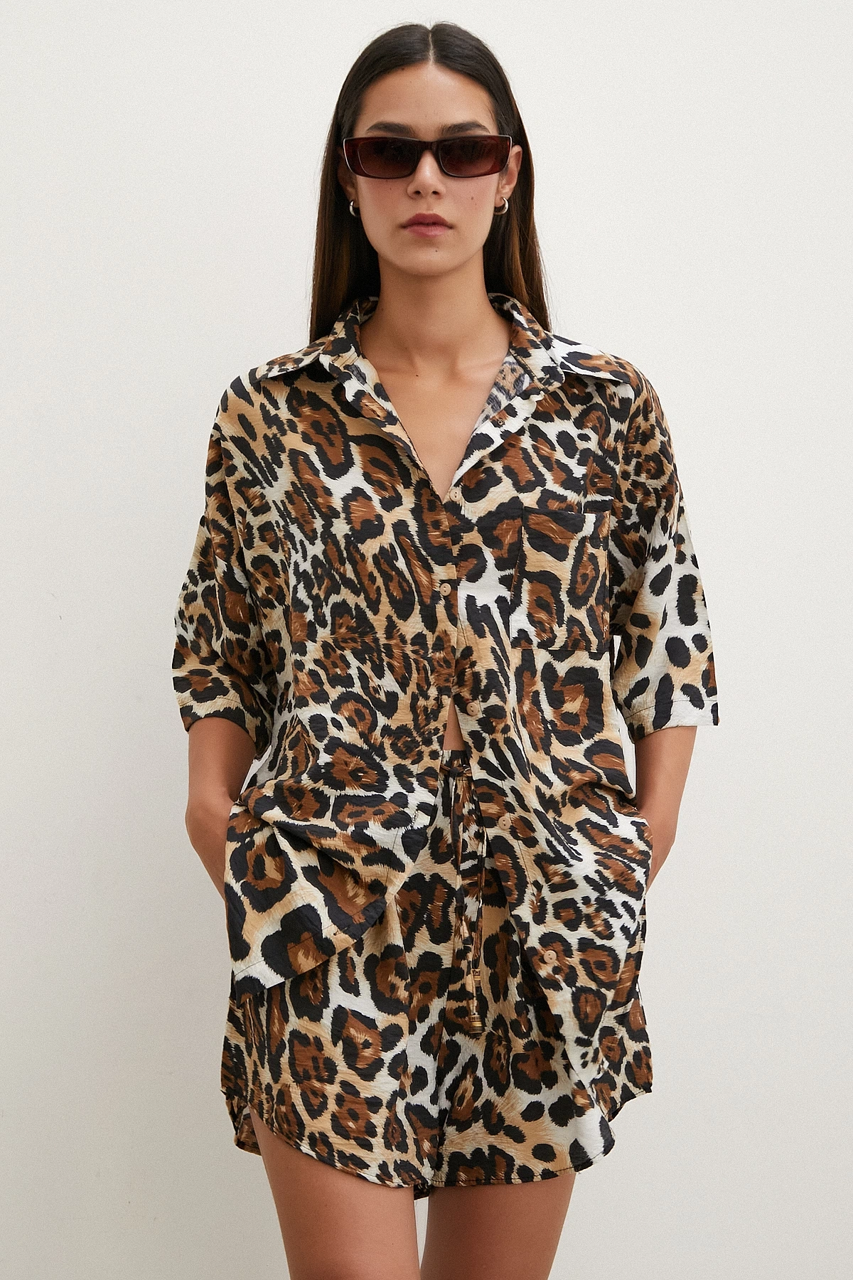 Tek Cep Çizgili Şortlu Takım Haki