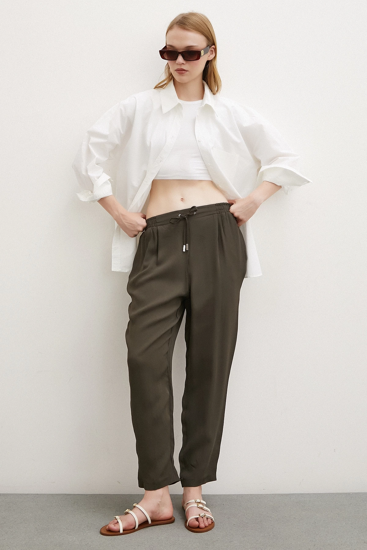 Beli Lastikli Boru Paça Pantolon Haki