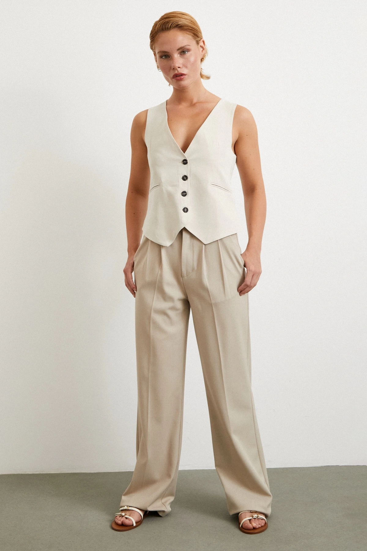 Cep Kapaklı Keten Yelek Krem