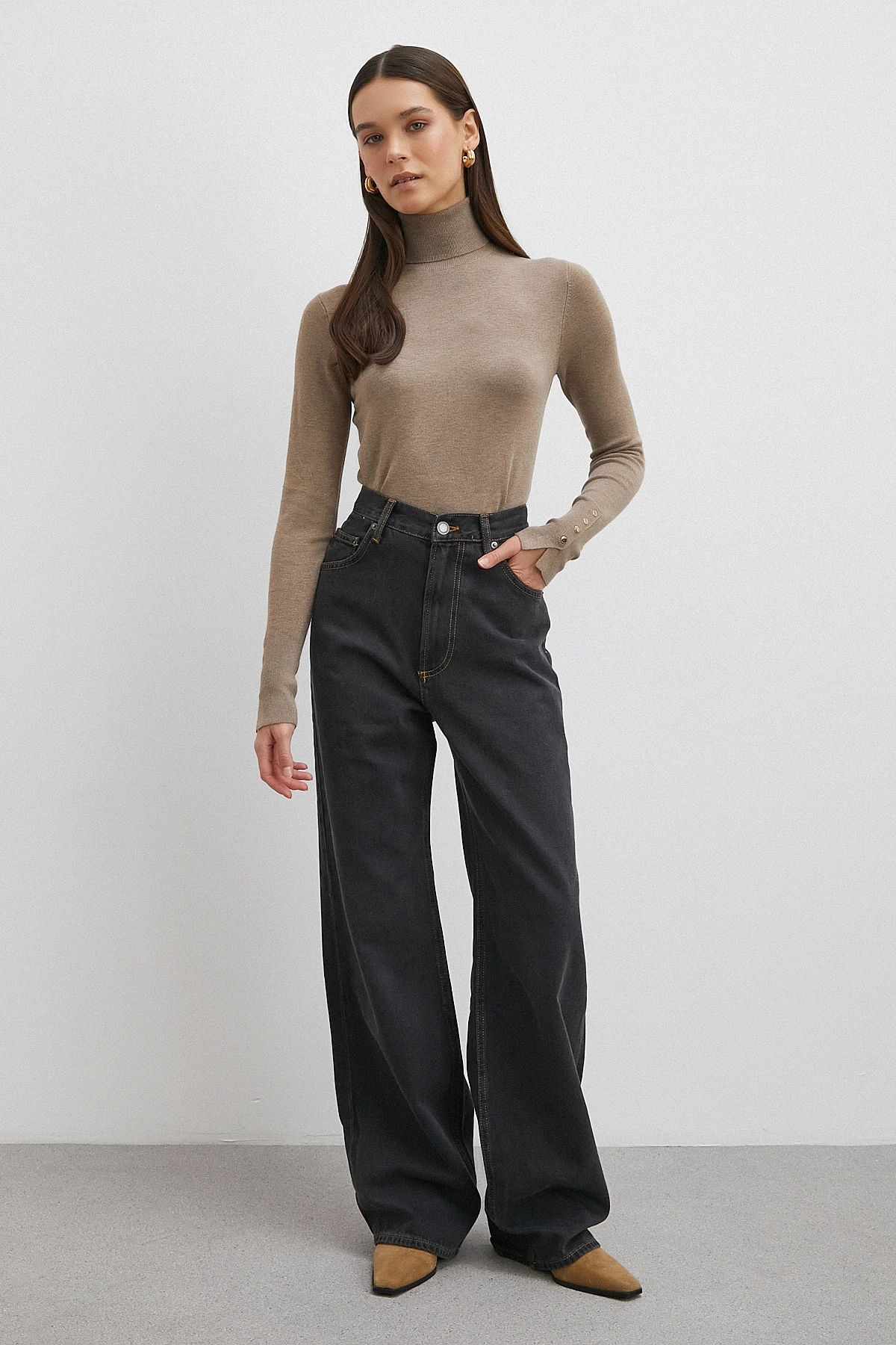 Beş Cepli Yüksek Bel Jean Siyah