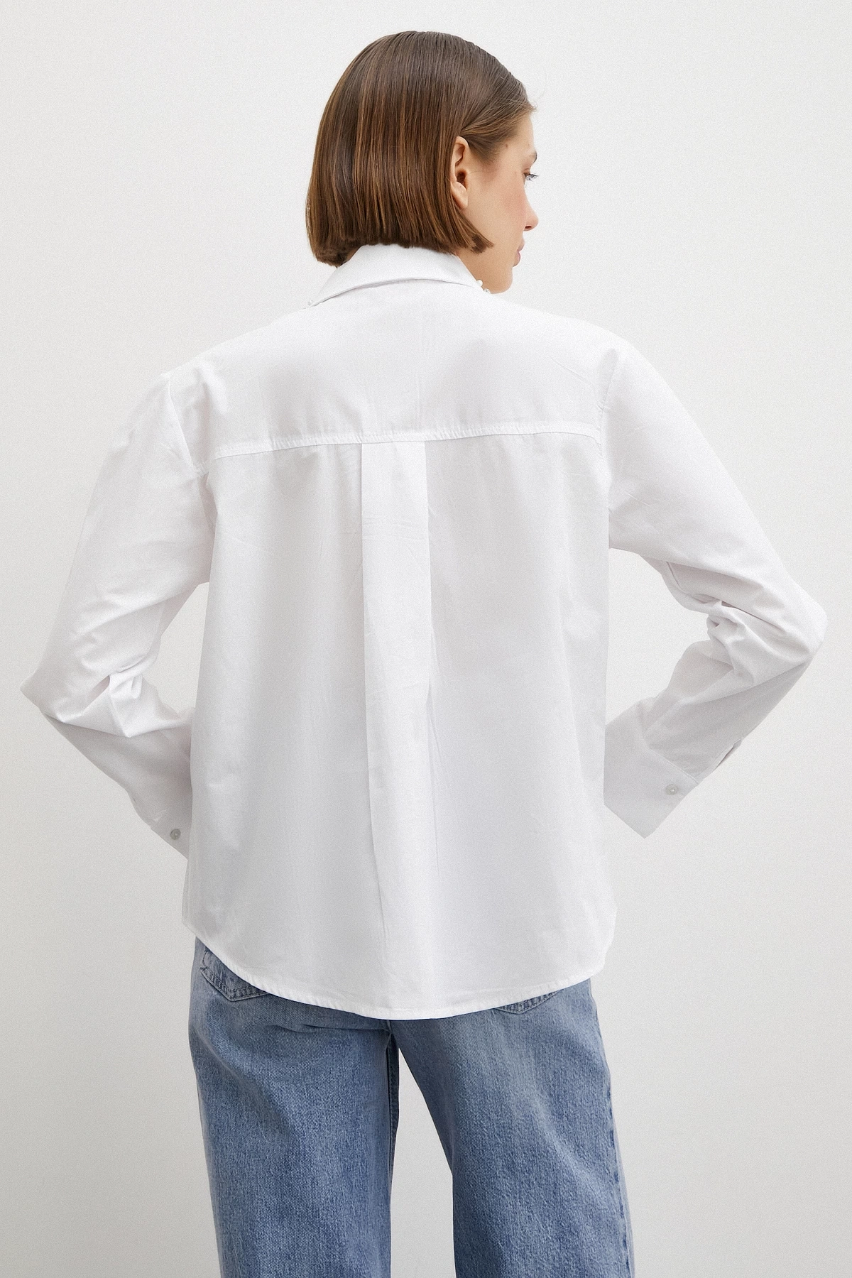 Yaka İncili Poplin Gömlek Beyaz
