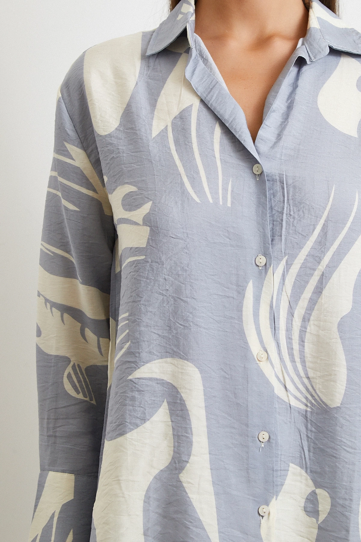 V Yaka Modal  Gömlek Antirasit