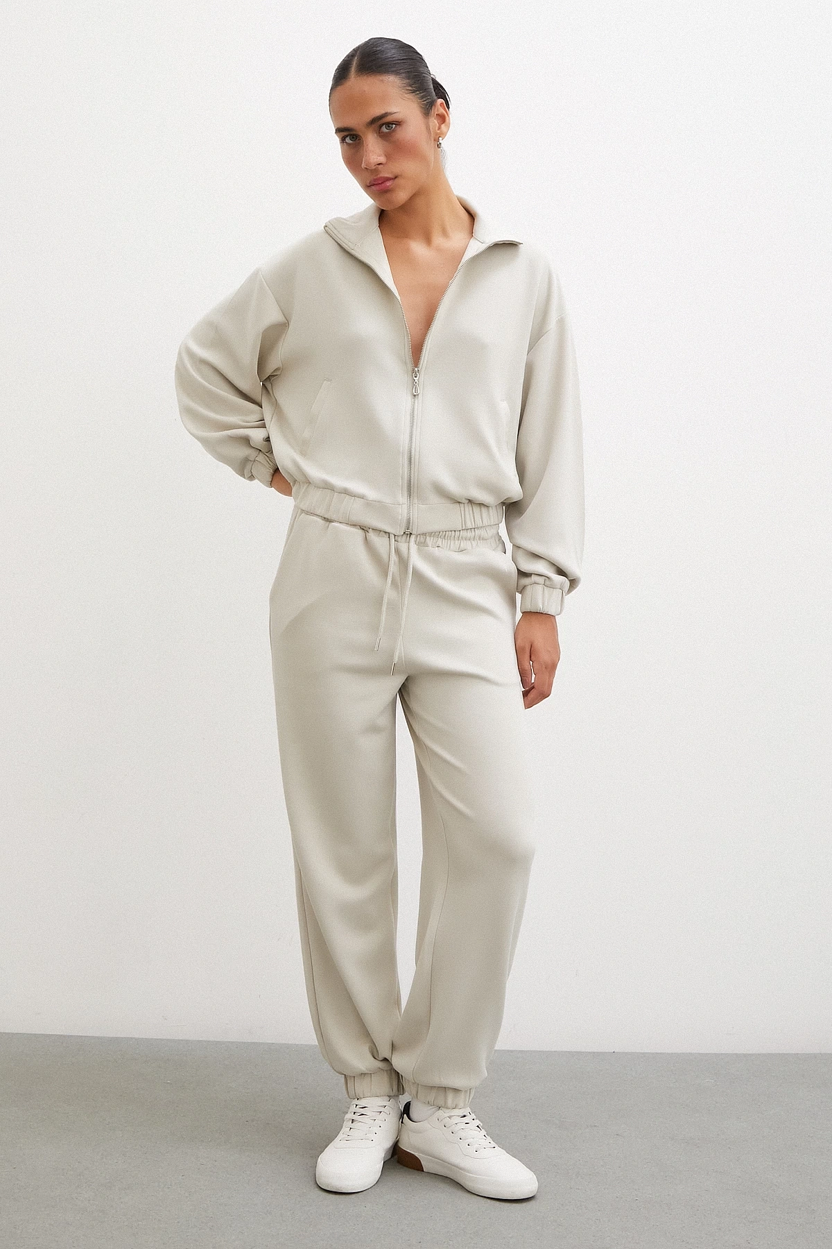 Fermuarlı Sweatshirt Taş