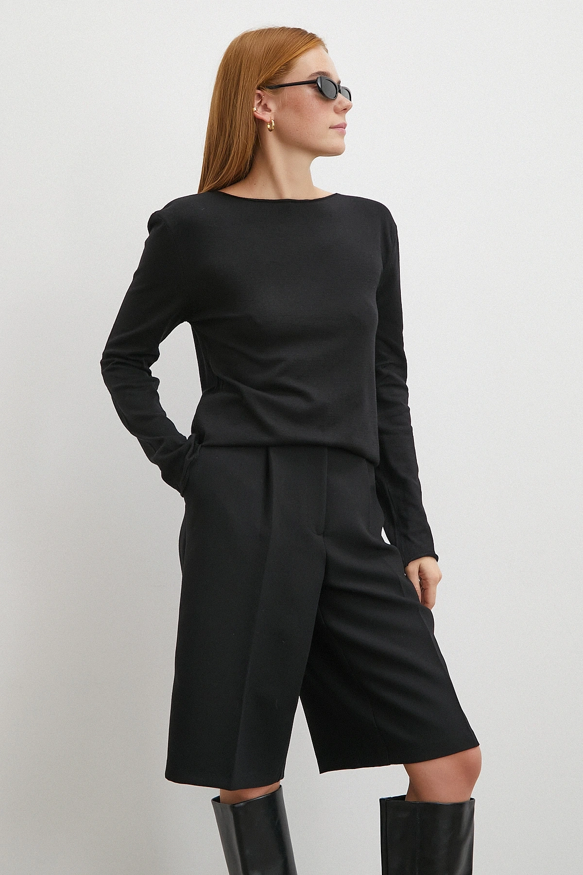 Kayık Yaka Uzun Kol Kazak Siyah