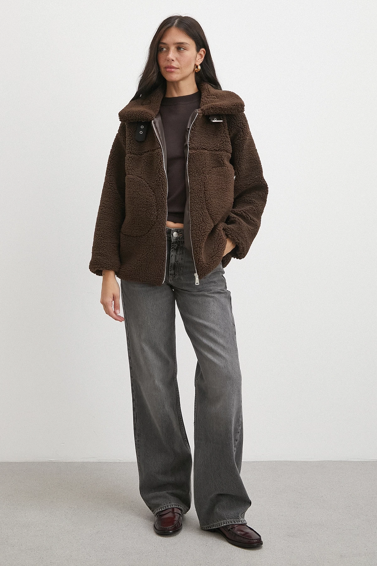 Yaka Detaylı Peluş Mont Kahve