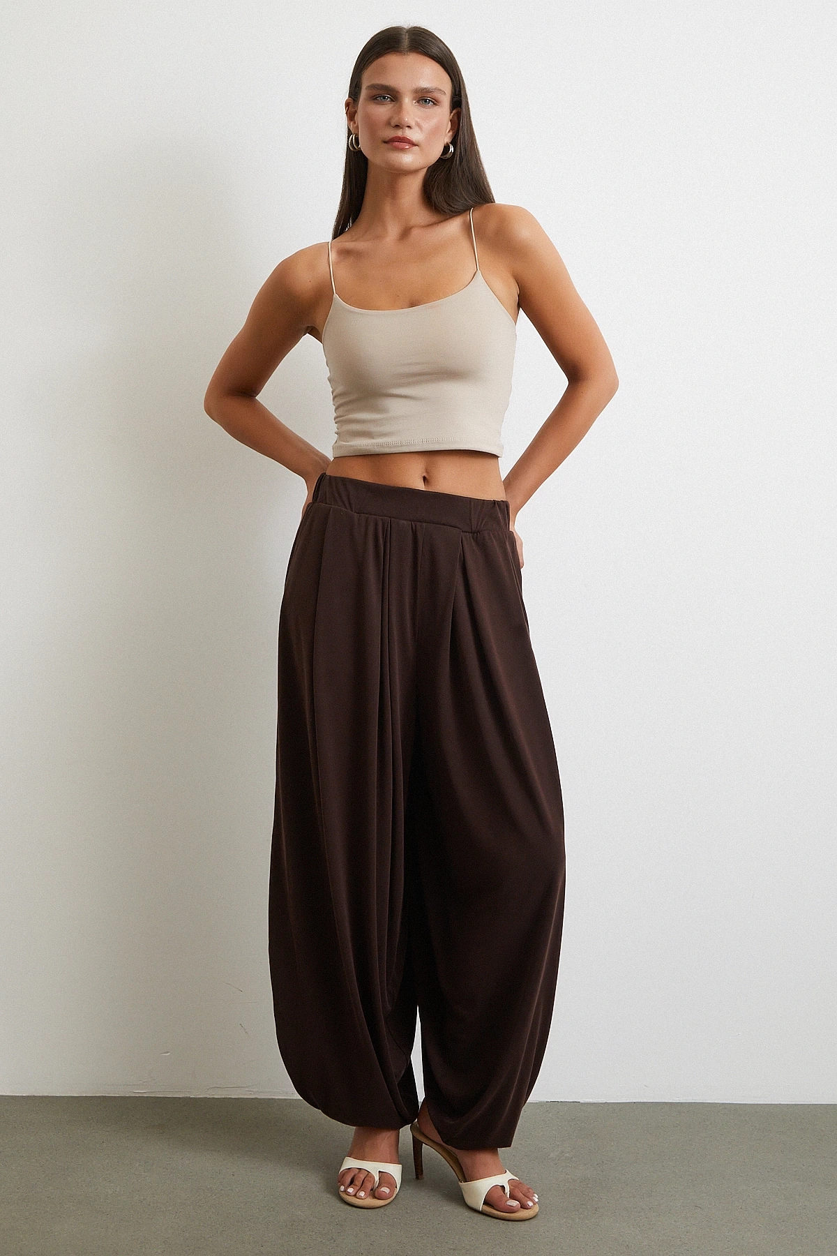 Paça Detaylı Şalvar Pantolon Kahve