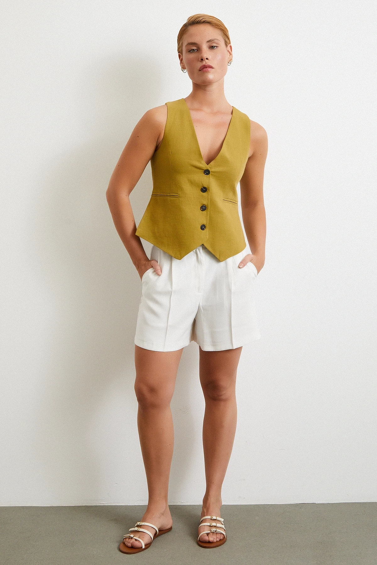 Piliseli Şort Etek Ekru