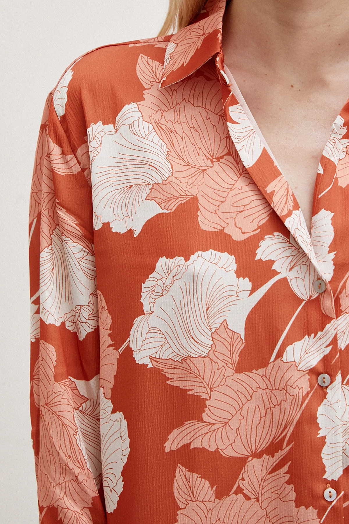 V Yaka Saten Gömlek Kiremit