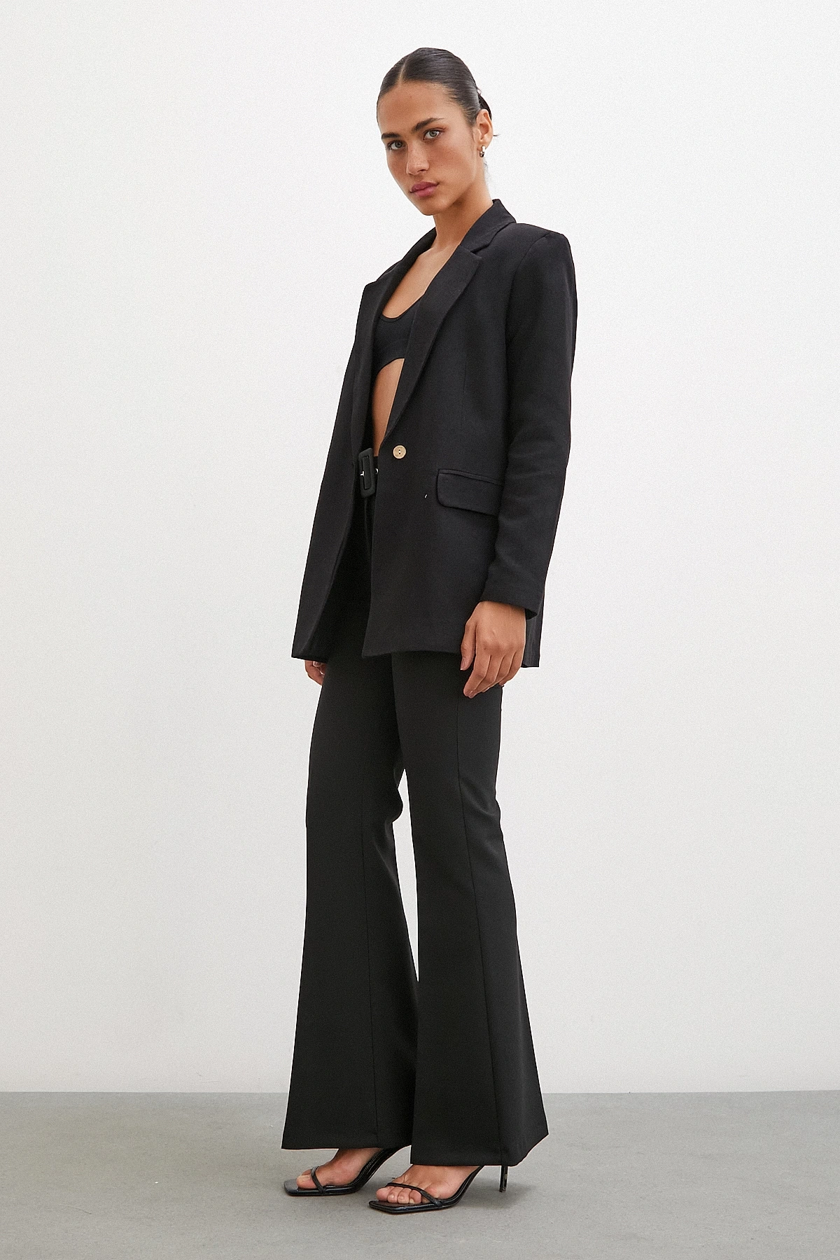 Kemerli İspanyol Paça Pantolon Siyah