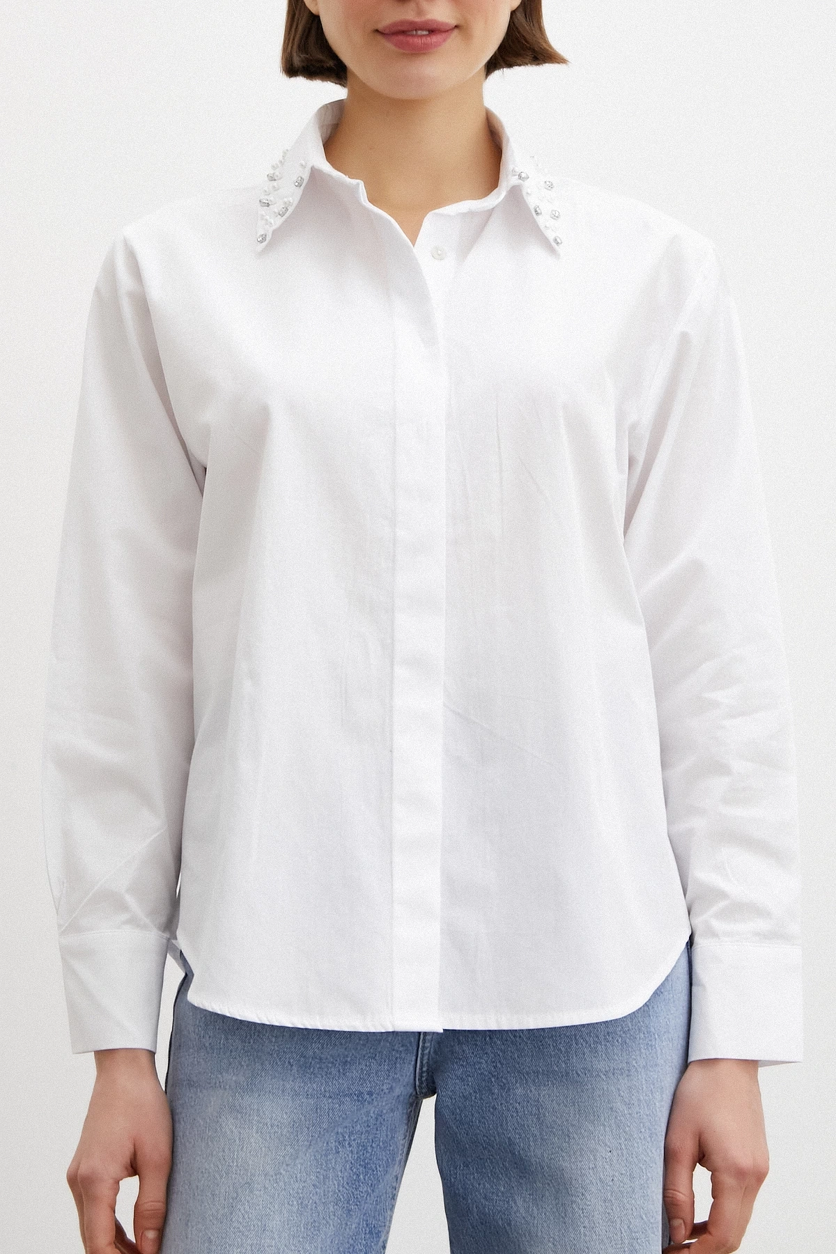 Yaka İncili Poplin Gömlek Beyaz