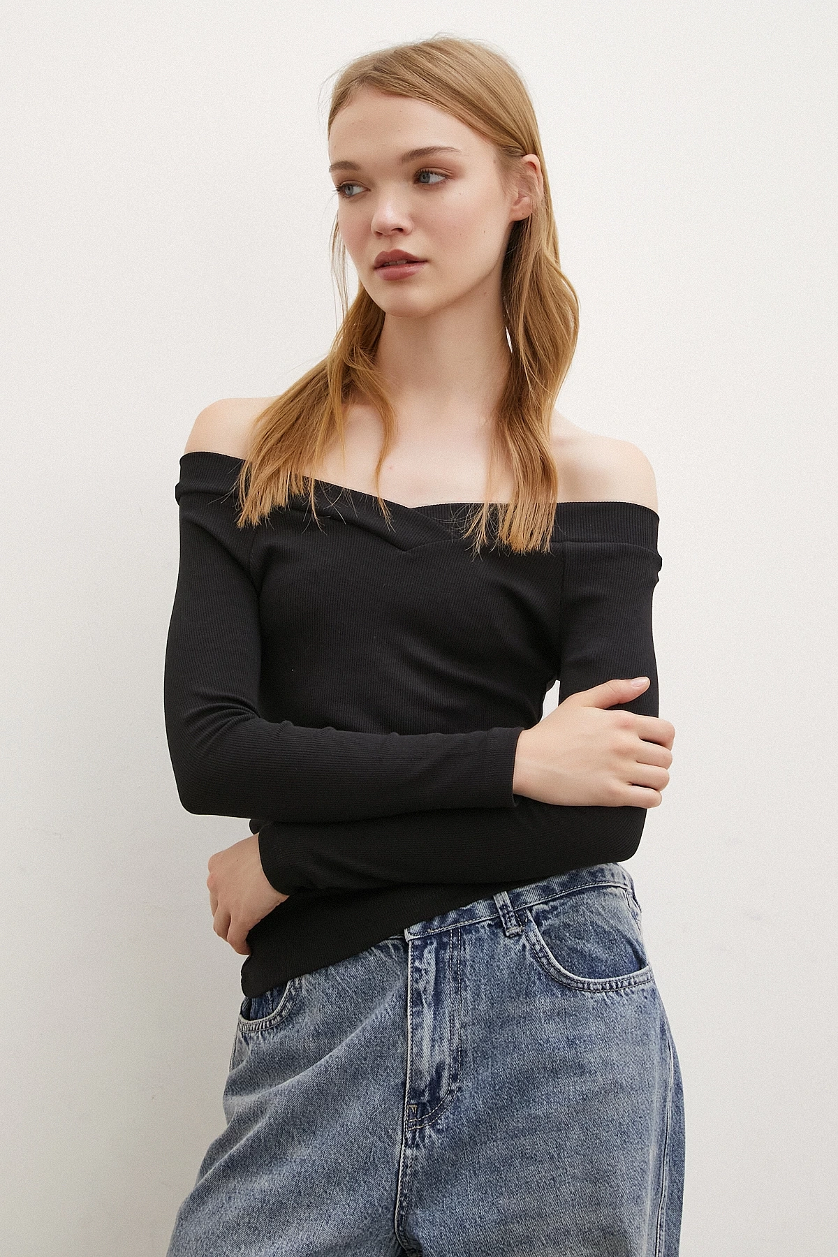 Kayık Yaka Bluz Siyah