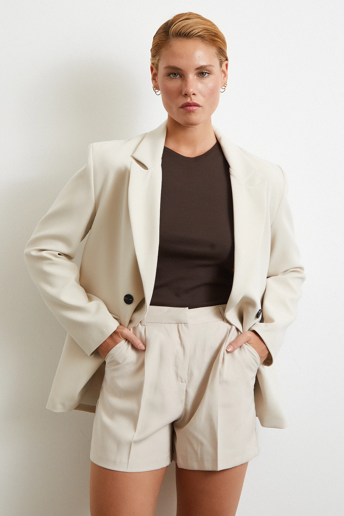 Piliseli Şort Etek Vizon