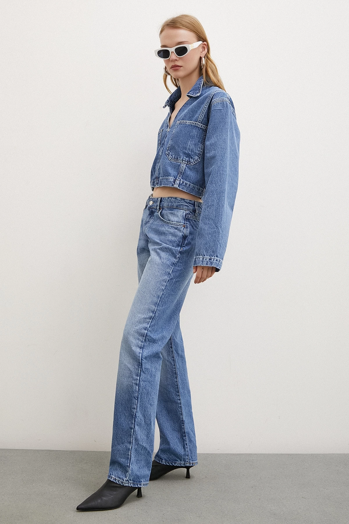 Beş Cepli Yülsel Bel Regular Fit Jean Mavi