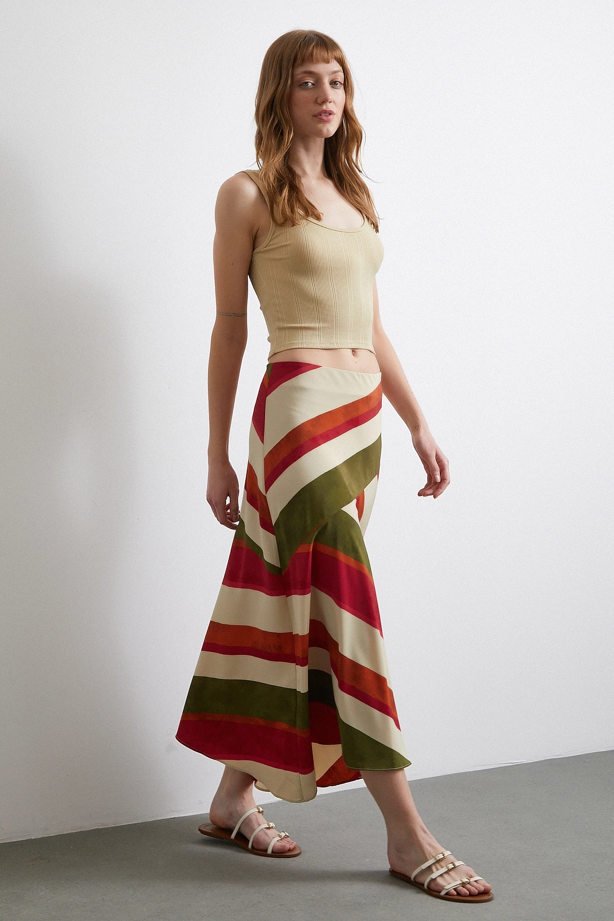 Chery Çizgili Verev Etek Bej