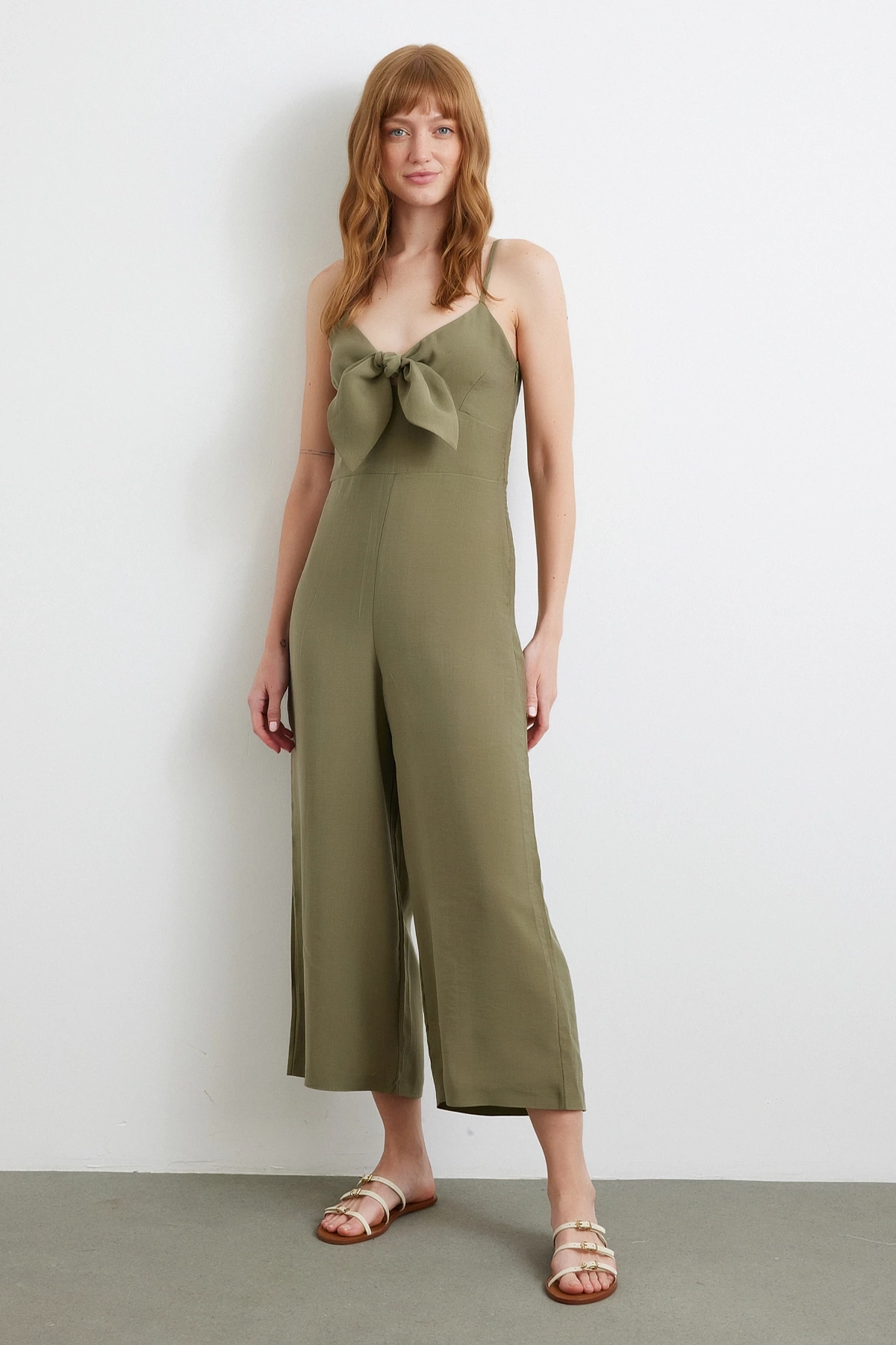 Fiyonklu Askılı Tulum Haki