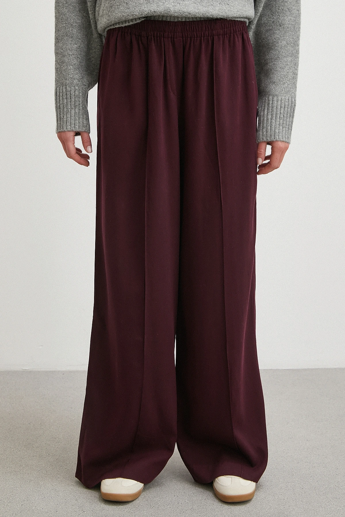 Çizgi Detaylı Geniş Paça Beli Lastikli Pantolon Bordo