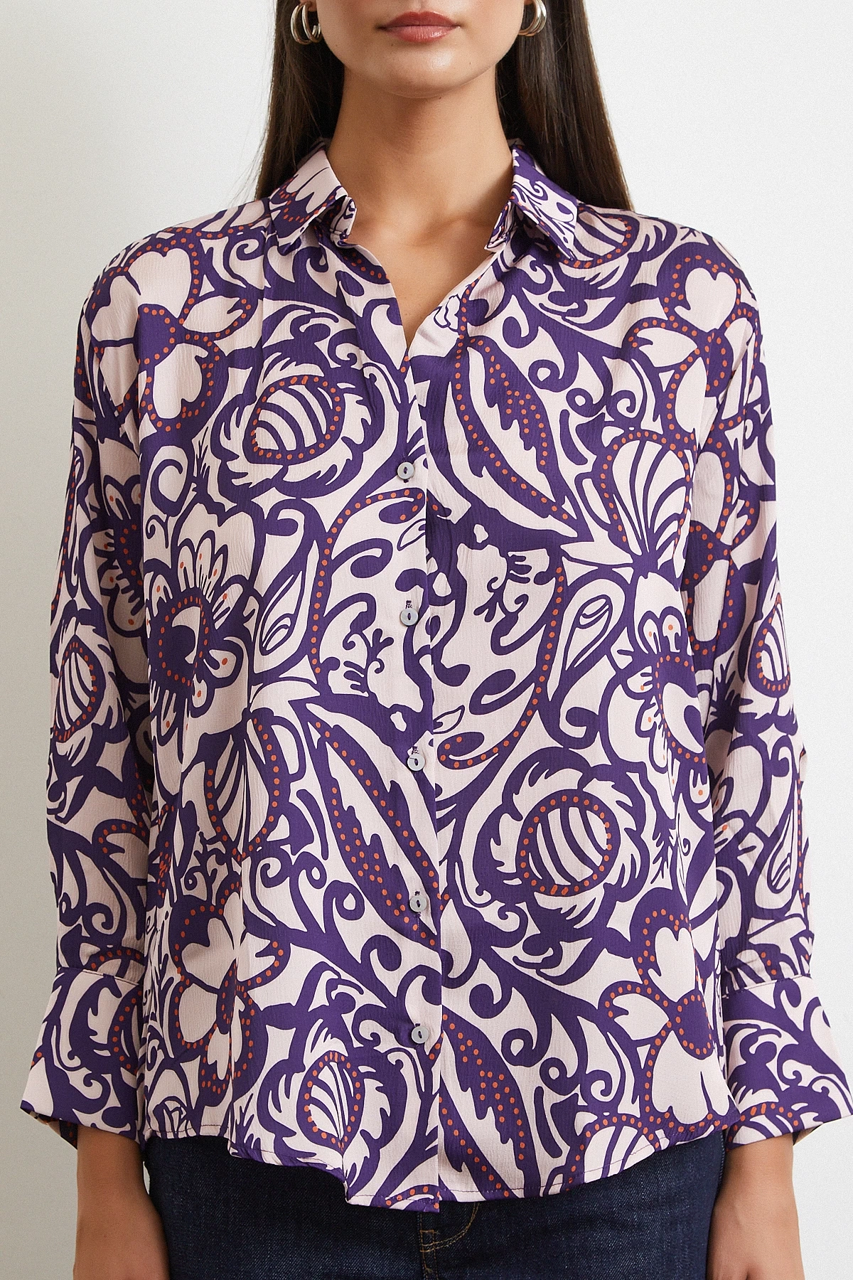 Çiçek Desenli Saten Gömlek Mor