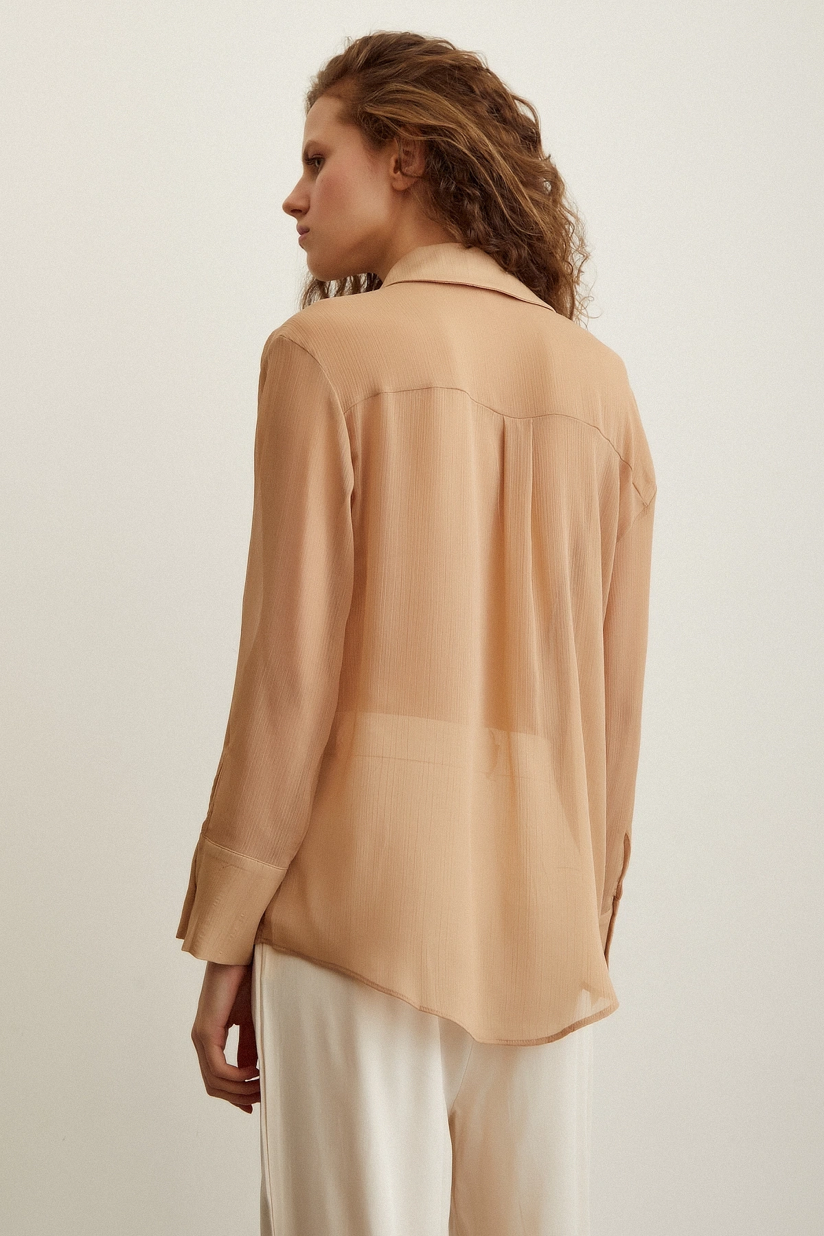 V Yaka Tül Gömlek Nude