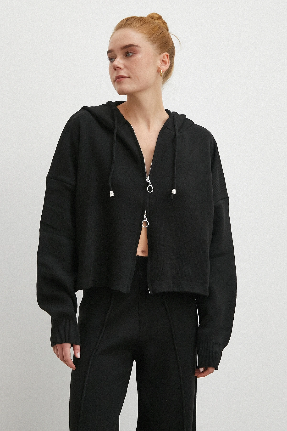 Çift Fermuarlı Kapüşonlu Pantolonlu Takım Siyah