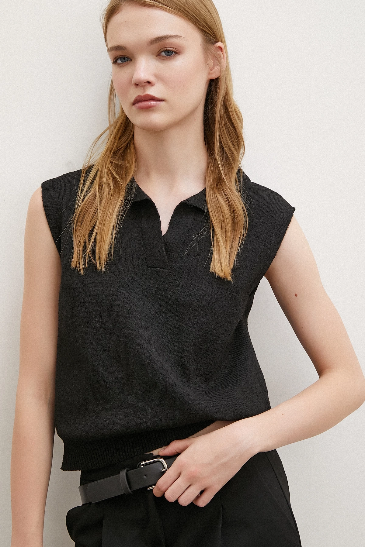 Firuze Polo Yaka Süveter Siyah