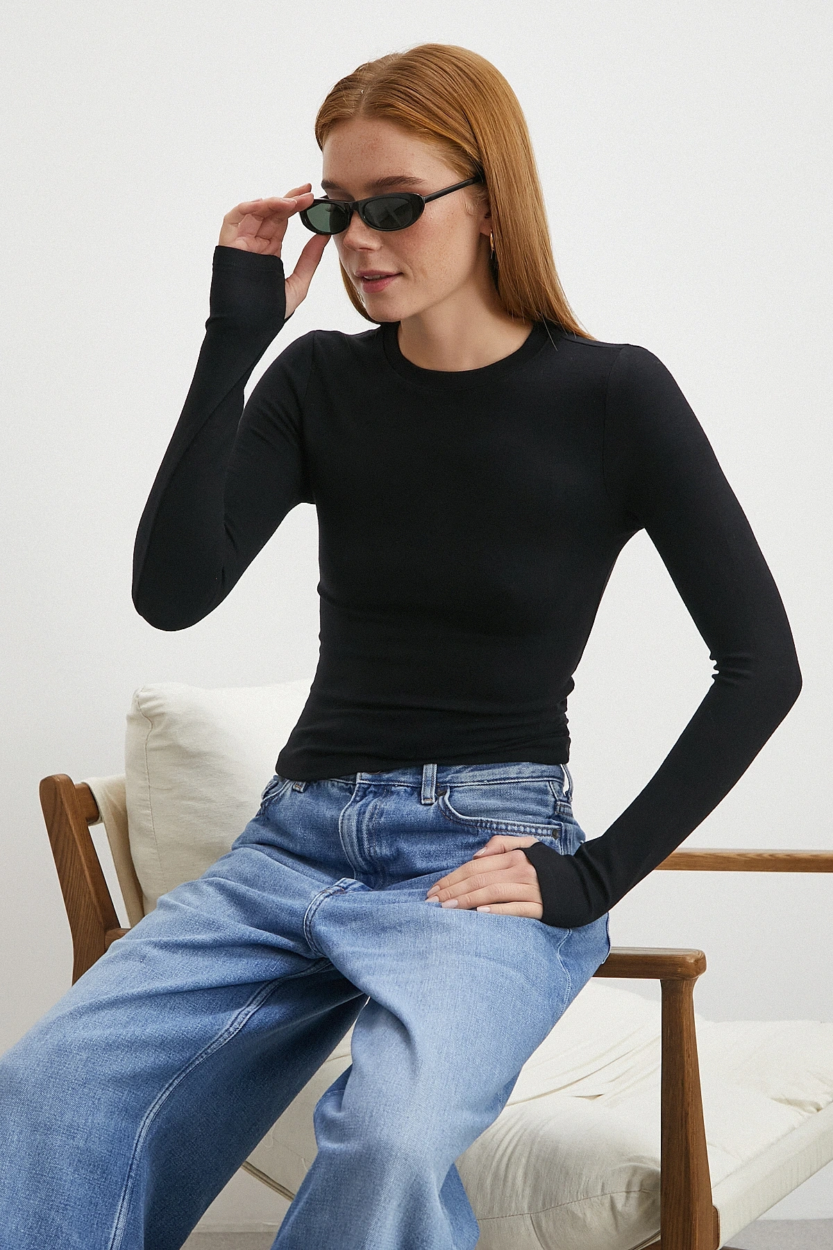 Kol Yırtmaçlı Bluz Siyah