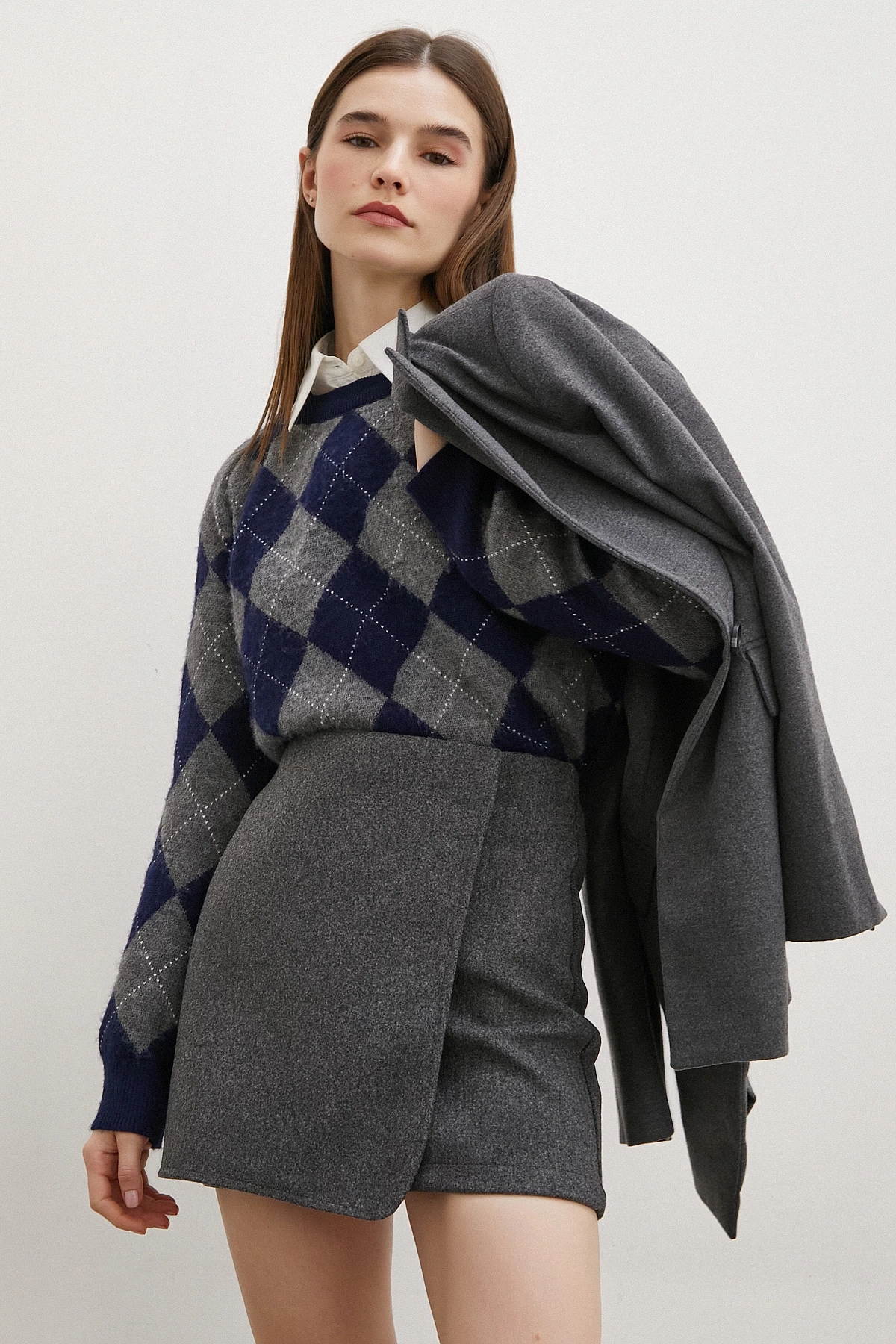 Önü Katlı Kaşe Etek Antirasit