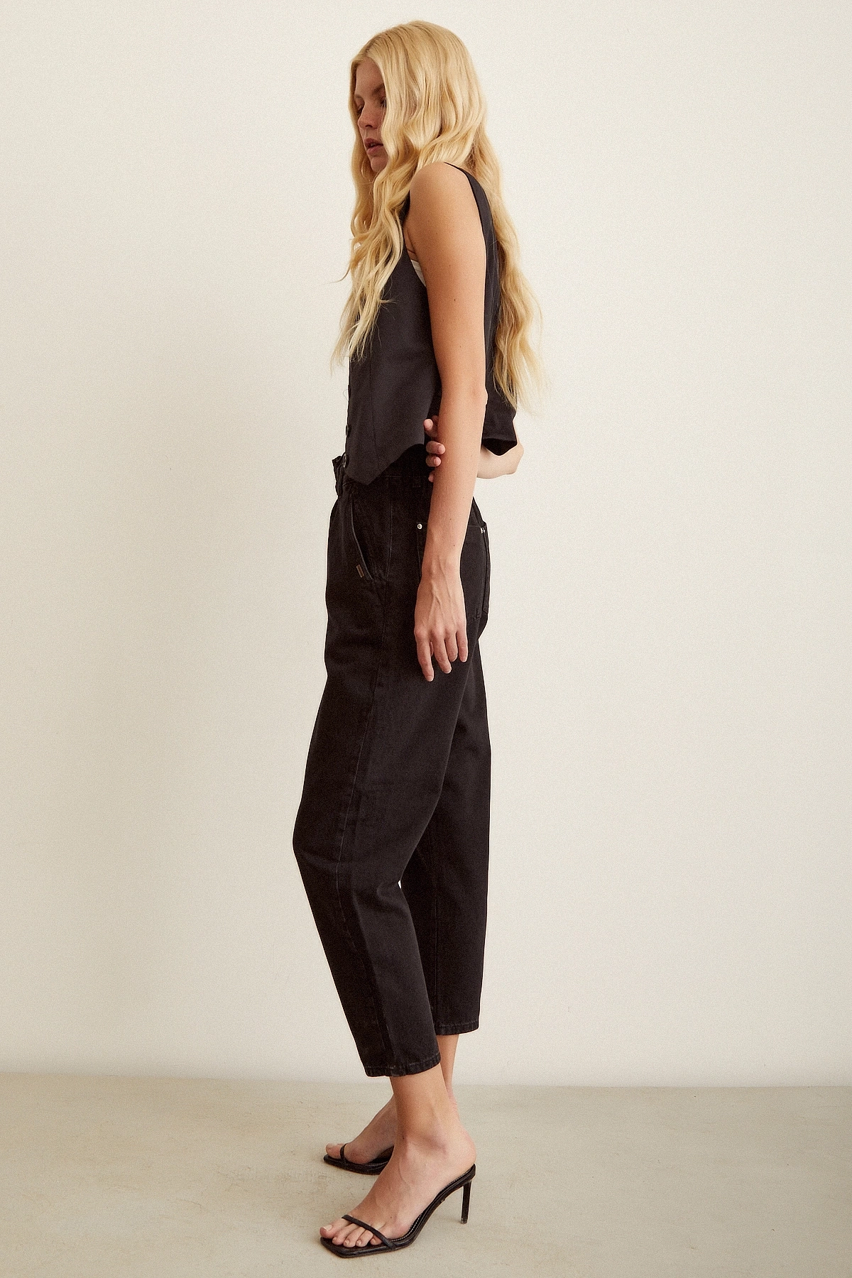 Beli Lastikli Mom Jean Siyah