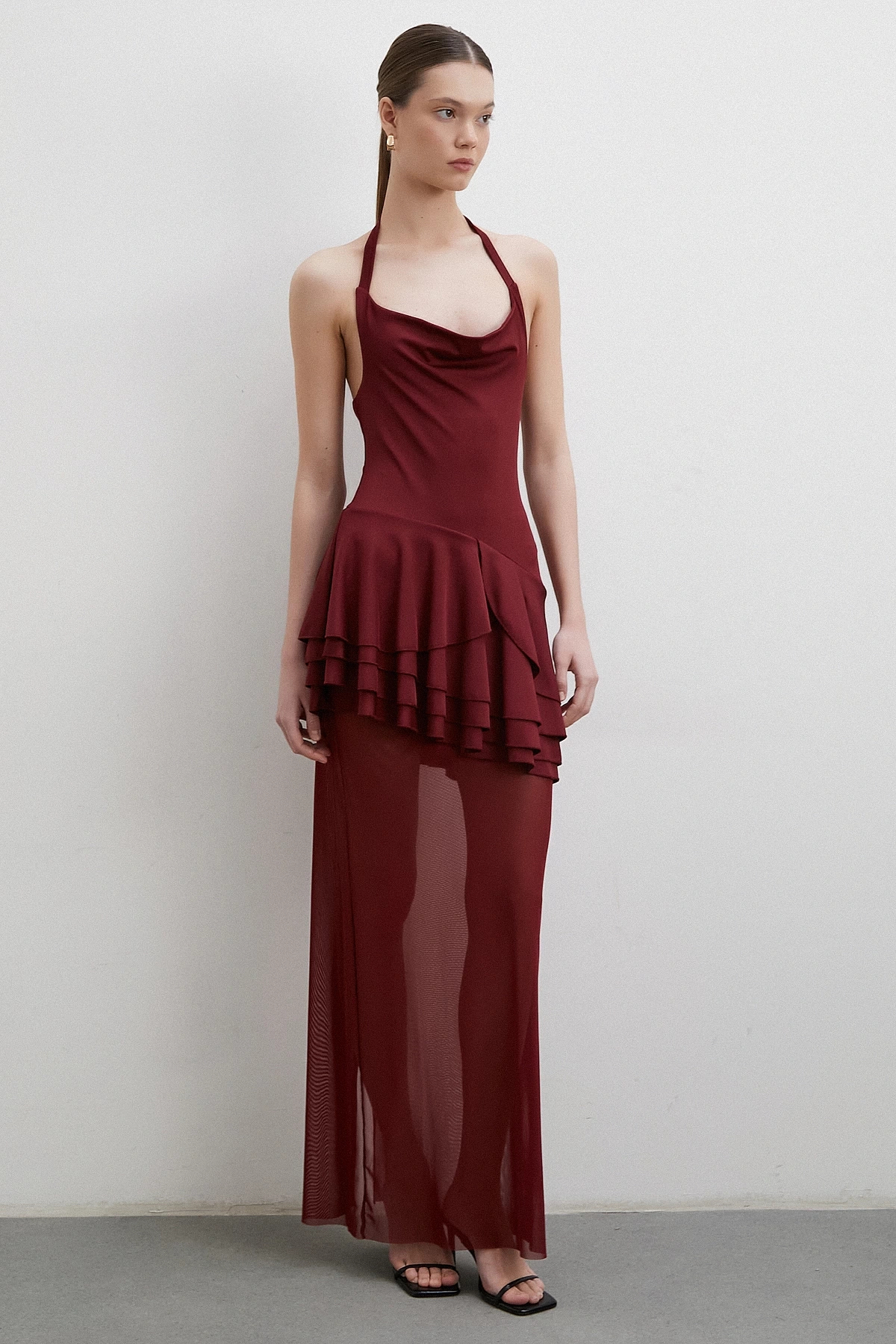 Boyun Askılı Fırfırlı Tül Elbise Bordo