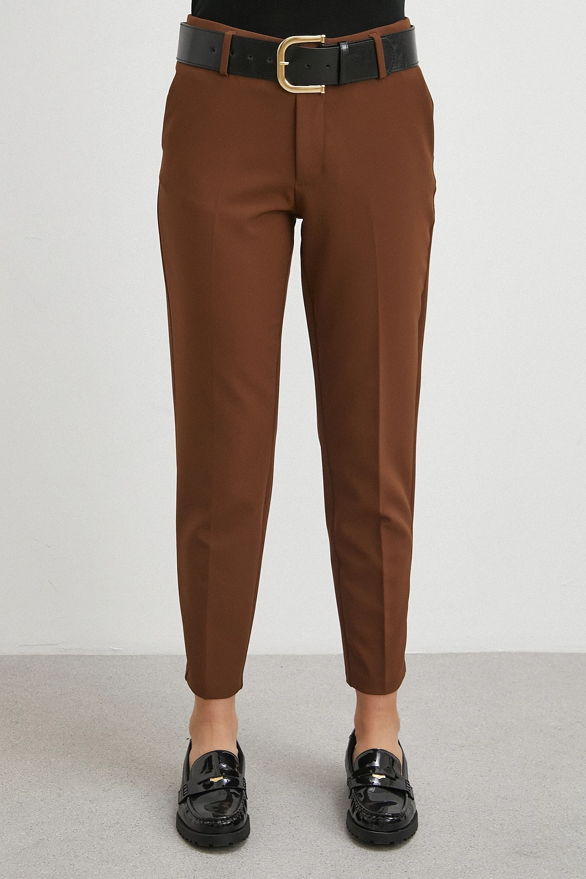 Kemer Havuç Paça Pantolon Kahve