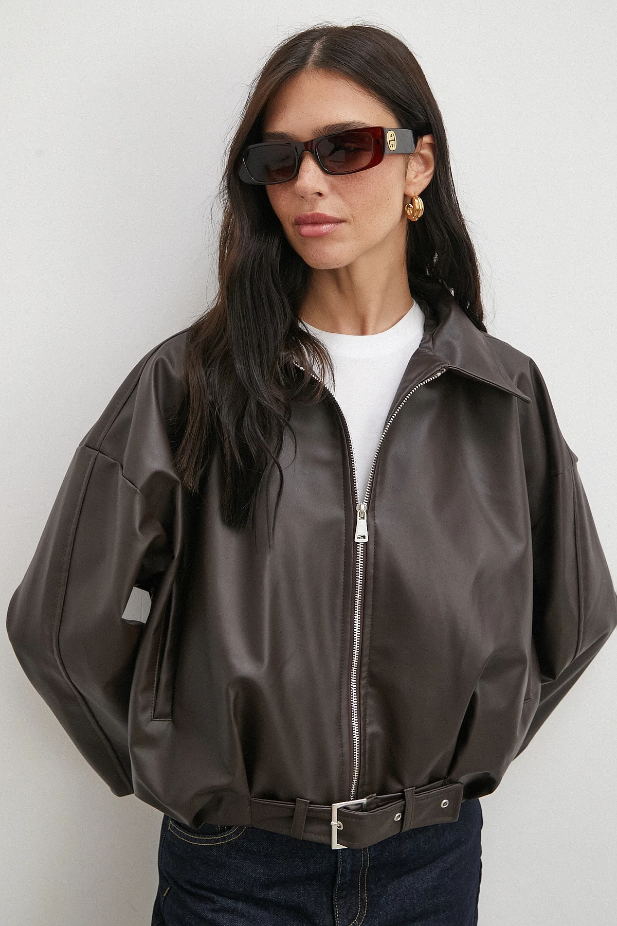 Yakalı Kemer Detaylı Deri Ceket Kahve